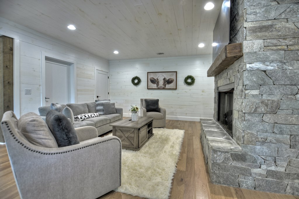 100 Oak View Road Blue Ridge, GA 30513 - Photo 48 of 63 Gallery Image 48