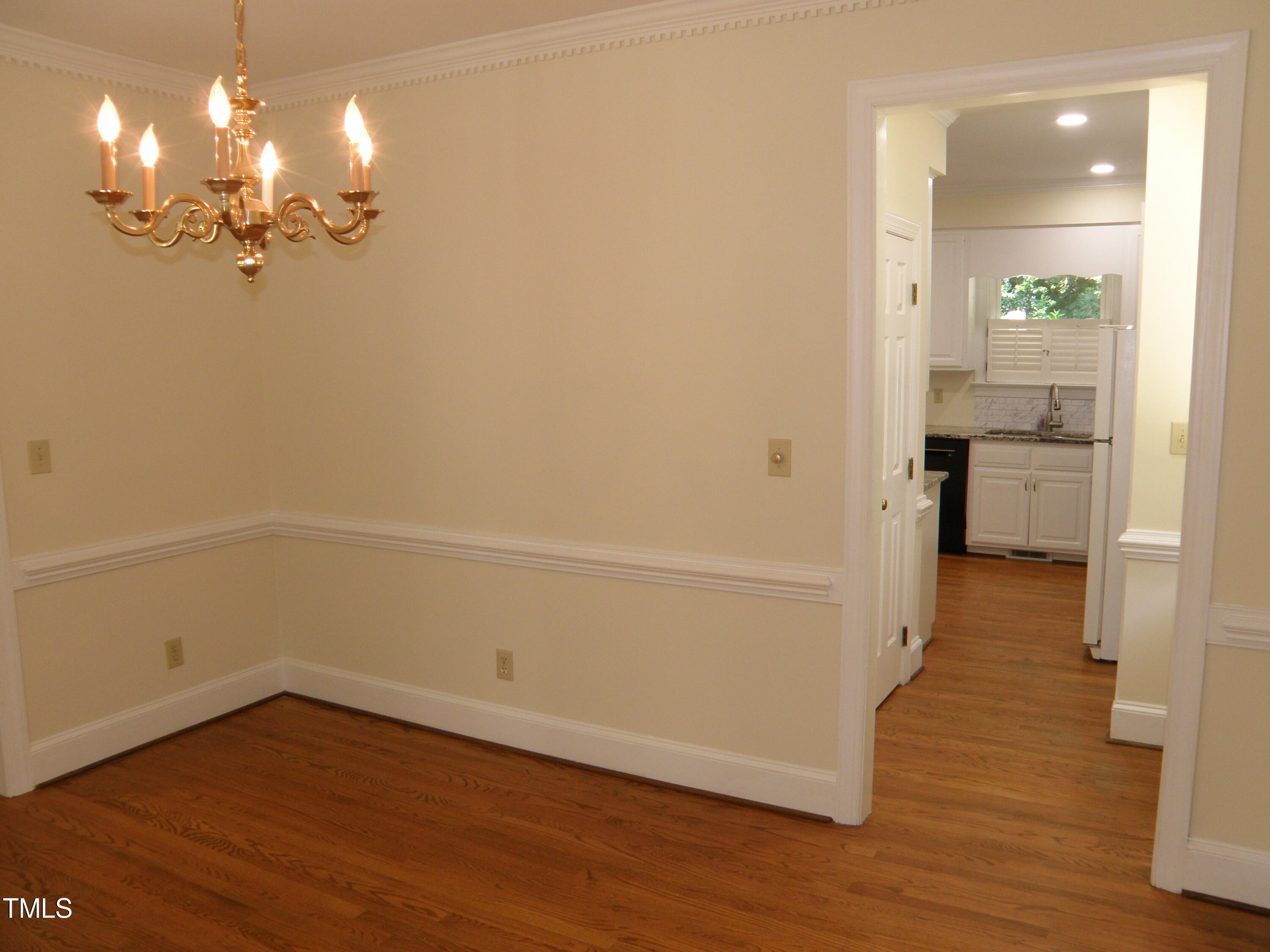 2532 Ashley Court Raleigh, NC 27607 - Photo 14 of 39 dining room