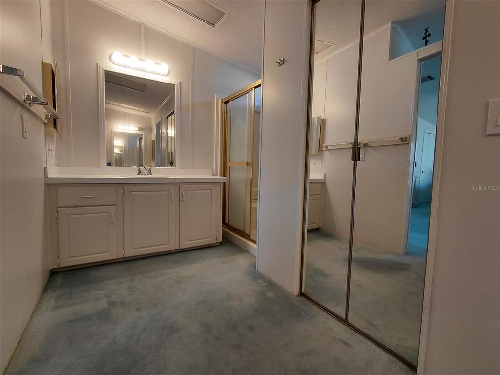 1001 Starkey Road, Unit 704 Largo, FL 33771 - Photo 14 of 17