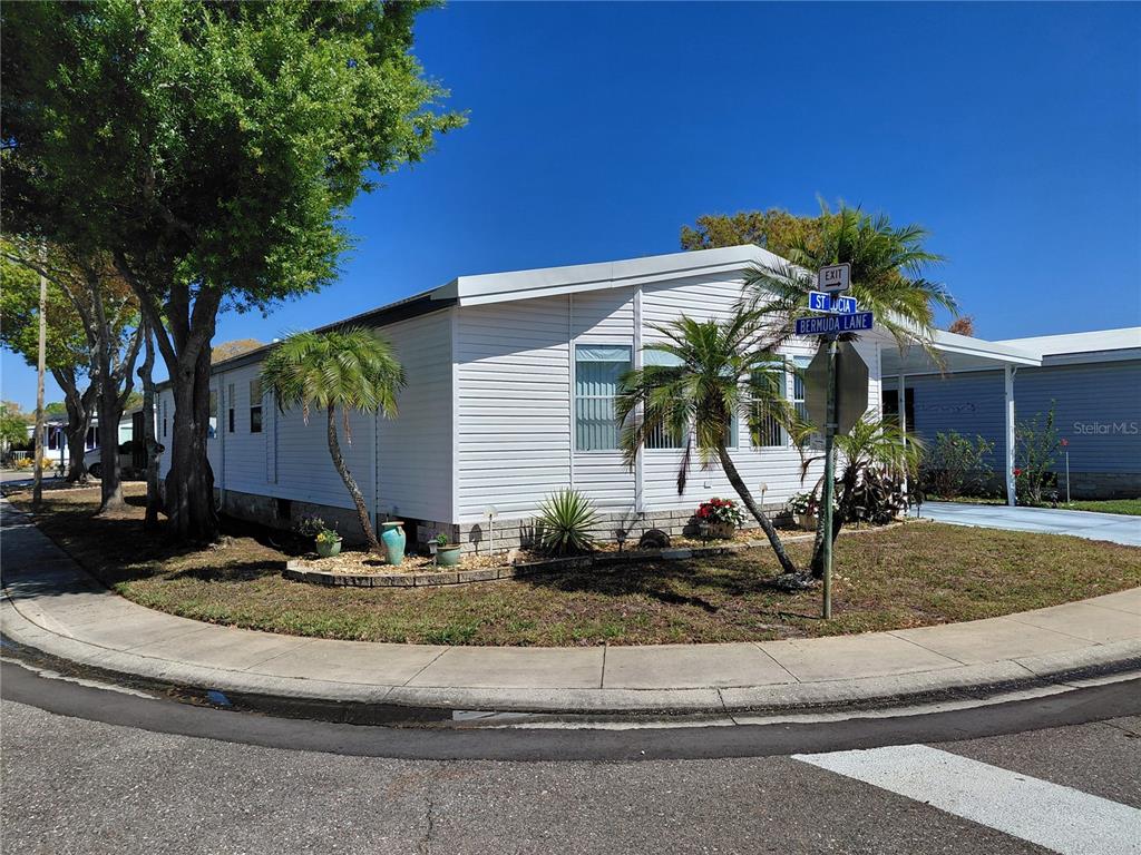 1001 Starkey Road, Unit 704 Largo, FL 33771 - Photo 2 of 17