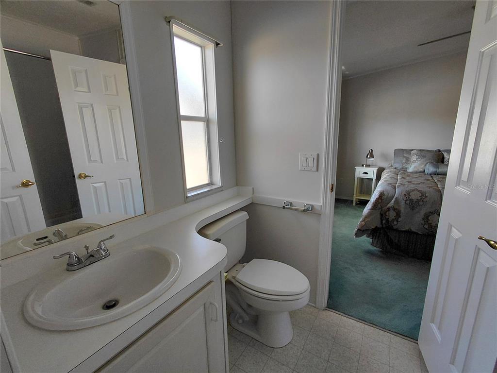 1001 Starkey Road, Unit 704 Largo, FL 33771 - Photo 6 of 17