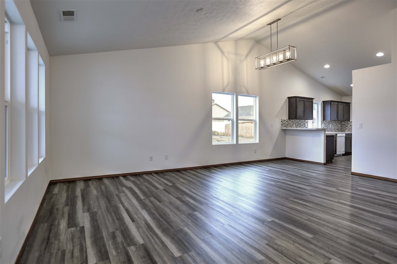 7918 South Rye Lane Cheney, WA 99004 - Photo 3 of 25