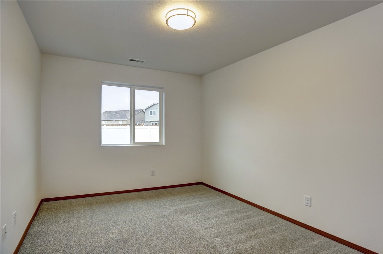 7918 South Rye Lane Cheney, WA 99004 - Photo 10 of 25