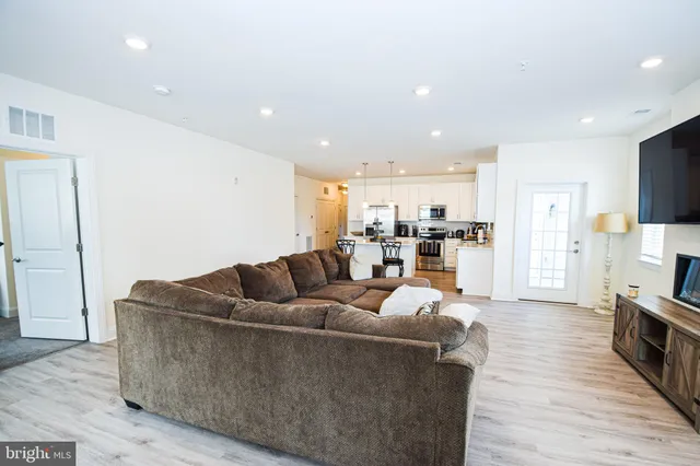 $429,999 | 403 Bold Ruler Court, Unit 208, Havre de Grace, MD 21078