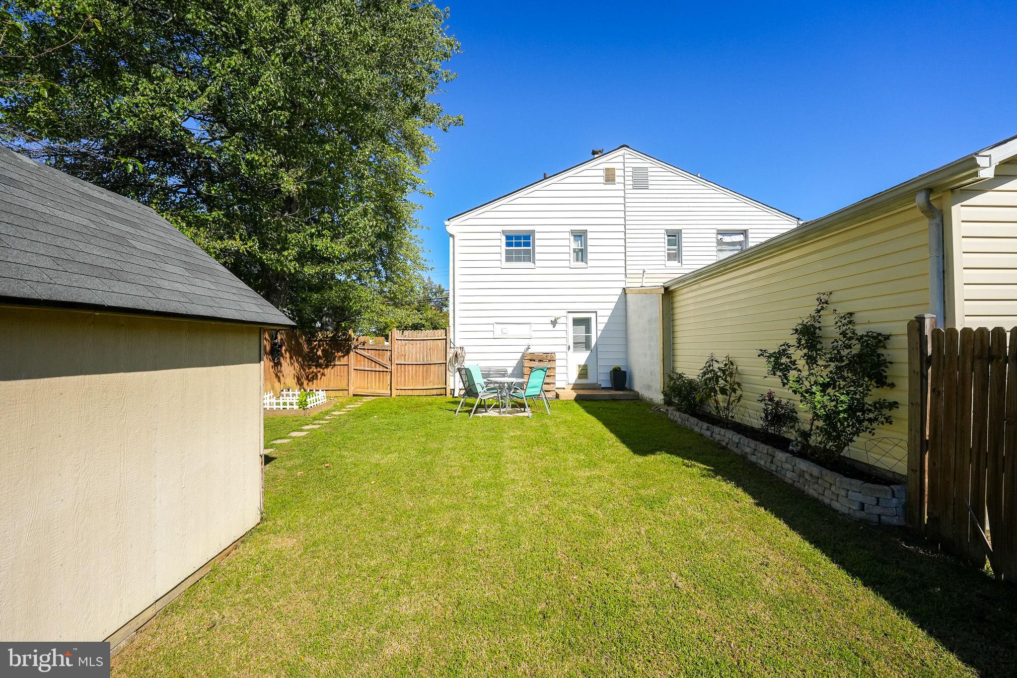 5502 7th Road South Arlington, VA 22204 - Photo 23 of 26 Back Exterior
