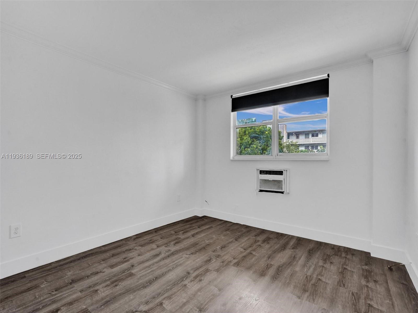 1300 Lincoln Road, Unit D404 Miami Beach, FL 33139 - Photo 3 of 9