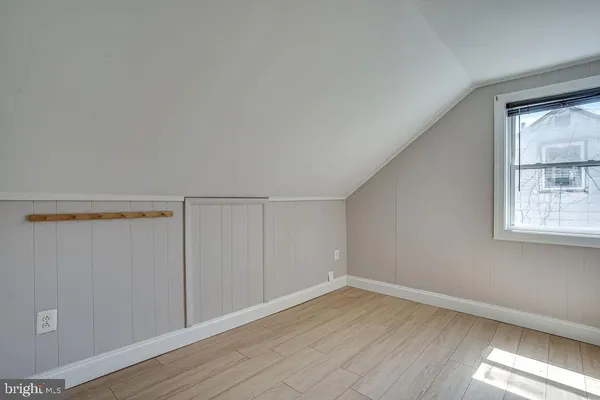 $4,100 | 859 North Abingdon Street, Arlington, VA 22203