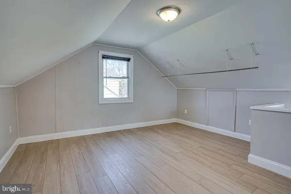 $4,100 | 859 North Abingdon Street, Arlington, VA 22203
