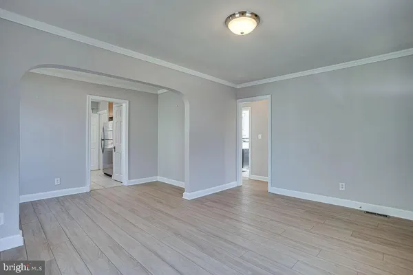 $4,100 | 859 North Abingdon Street, Arlington, VA 22203