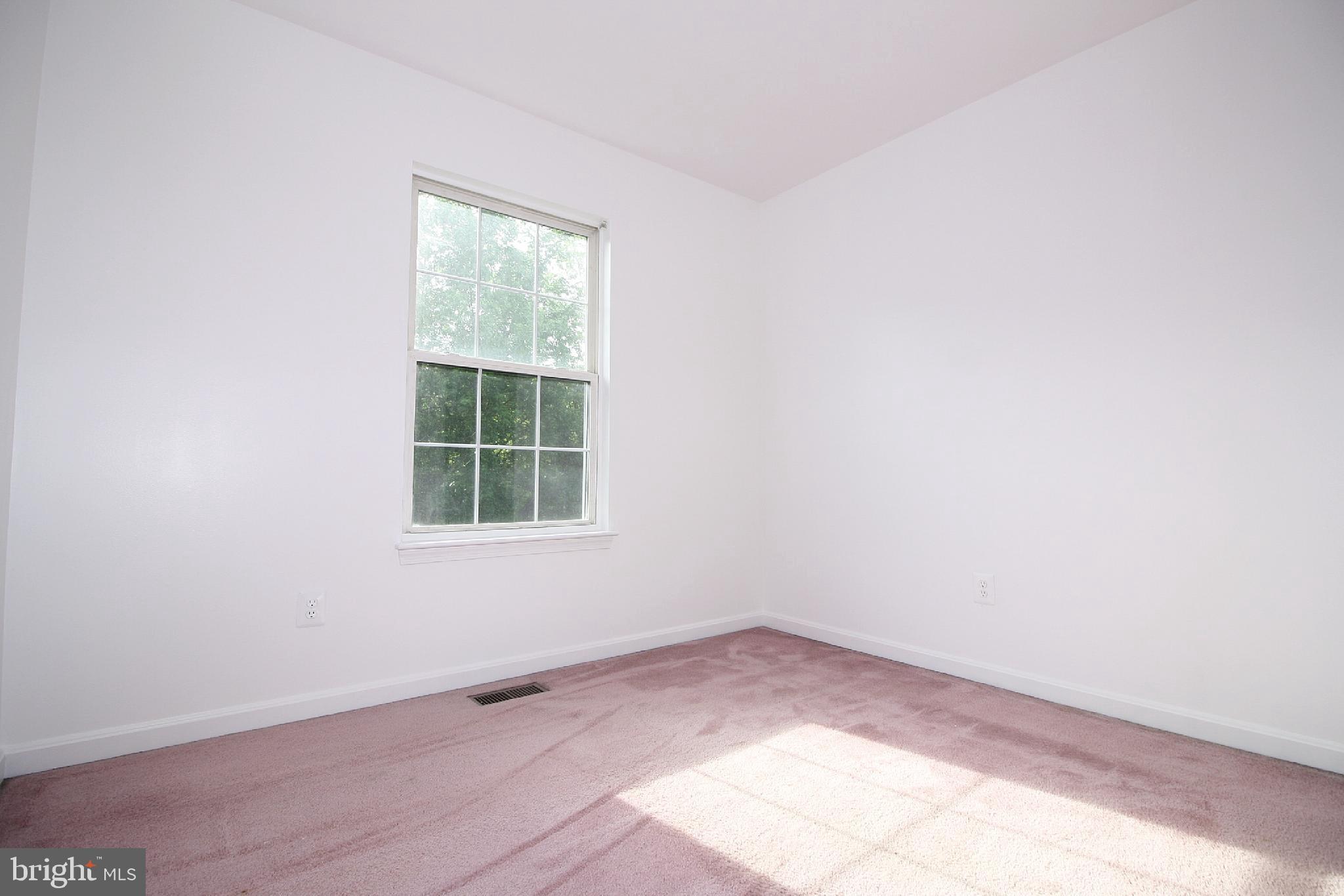 6634 Ridgeborne Drive Rosedale, MD 21237 - Photo 27 of 38 Gallery Image 27