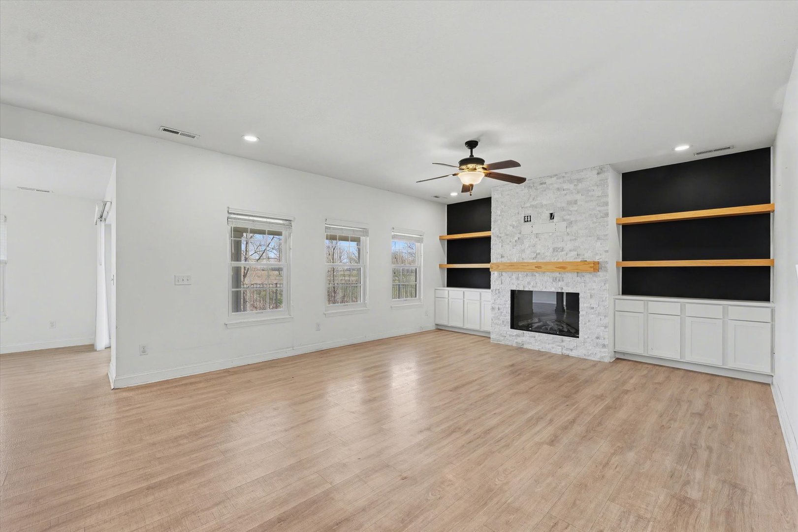 304 Luria Lane Champaign, IL 61822 - Photo 4 of 30