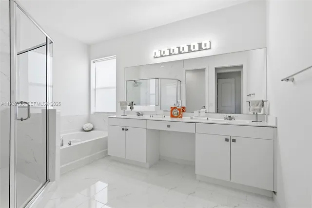 $5,600 | 15293 Southwest 176th Terrace, Unit 15293, Miami, FL 33187