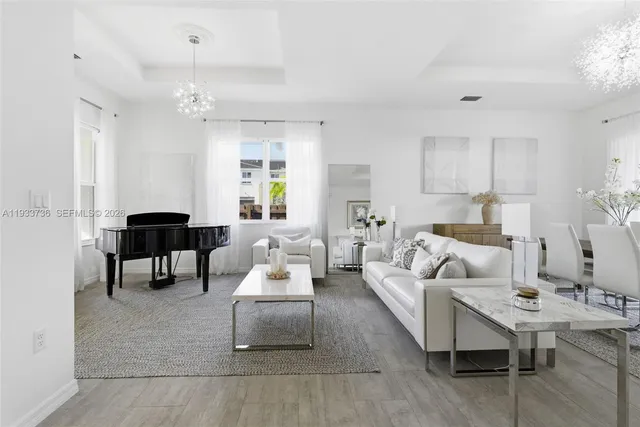 $5,600 | 15293 Southwest 176th Terrace, Unit 15293, Miami, FL 33187