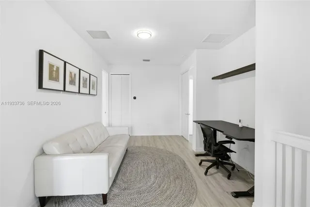 $5,600 | 15293 Southwest 176th Terrace, Unit 15293, Miami, FL 33187