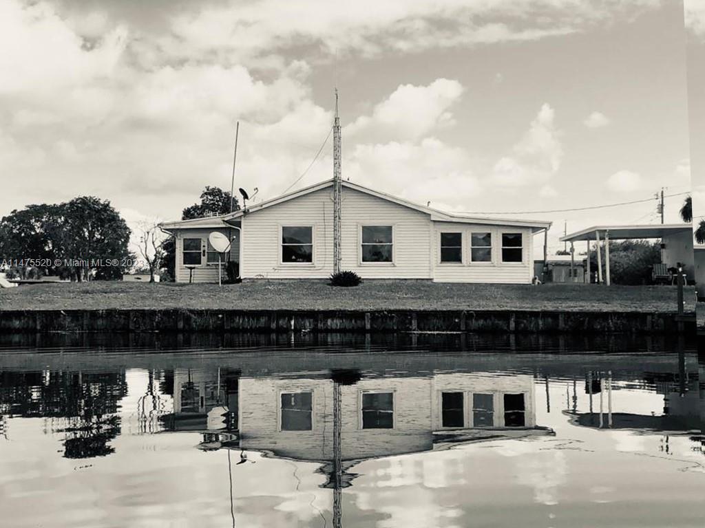 14725 Northwest 1st Street Okeechobee, FL 34972 - Photo 5 of 5