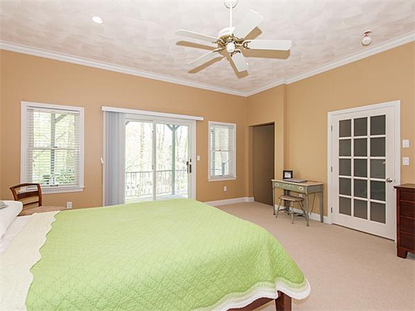 149 County Road Reading, MA 01867 - Photo 14 of 28 Gallery Image 14