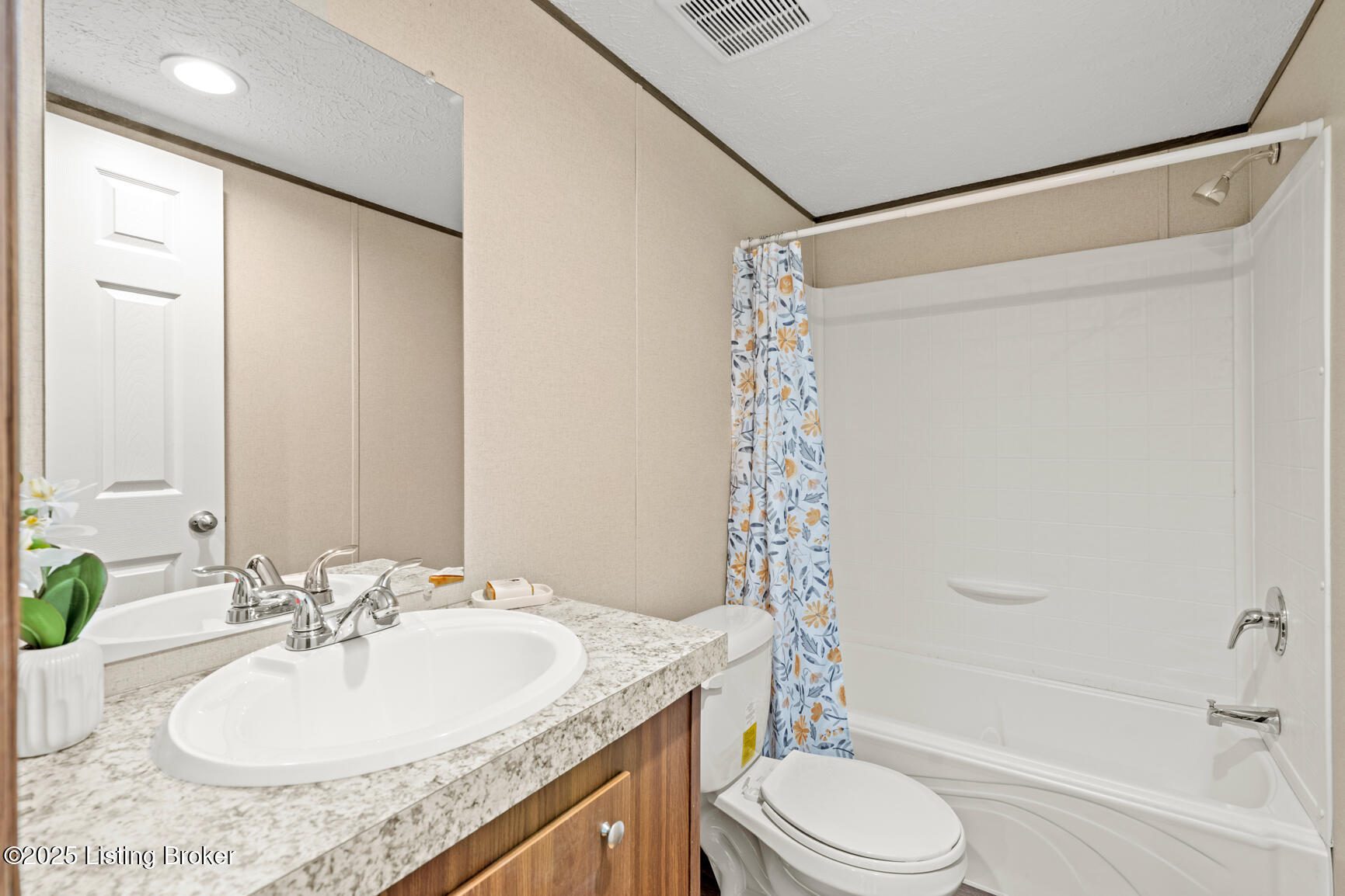 110 Hobbs Reesor Road Vine Grove, KY 40175 - Photo 33 of 33 DSC01380