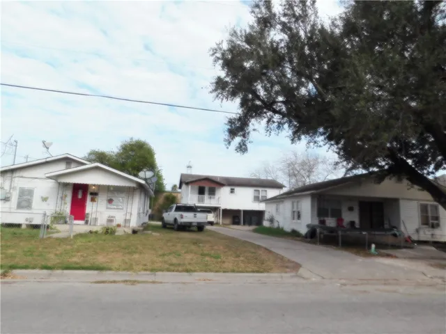$168,500 | 409 Chaparral Street, Alice, TX 78332