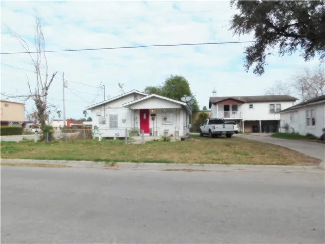 $168,500 | 409 Chaparral Street, Alice, TX 78332
