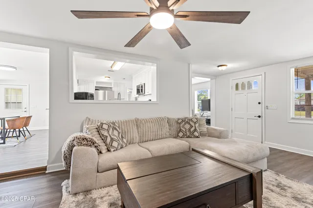 $2,100 | 1914 Clay Avenue, Panama City, FL 32405