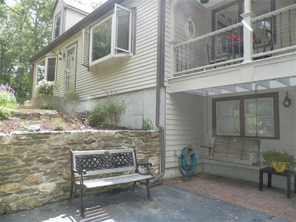96 Jordan Road Plymouth, MA 02360 - Photo 3 of 28 Gallery Image 3