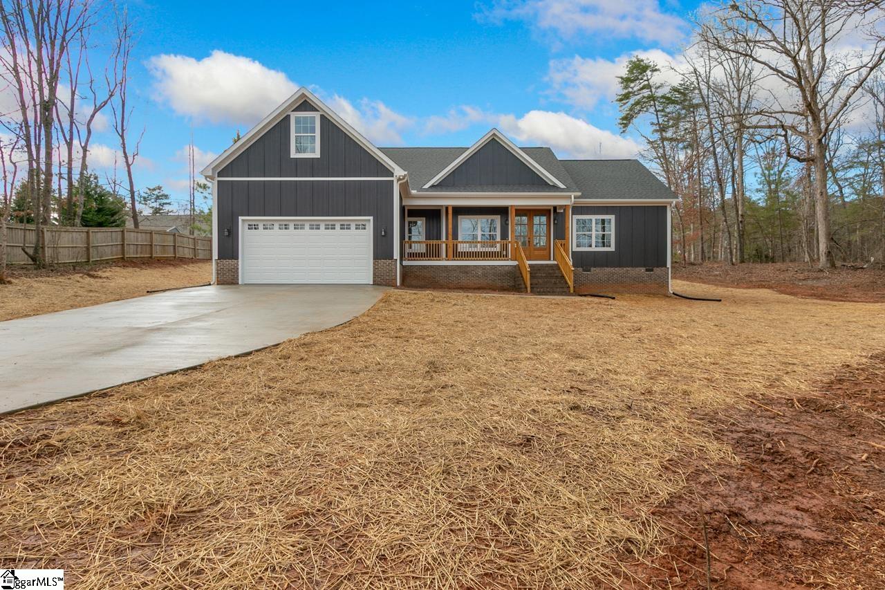 314 Edens Ridge Drive Six Mile, SC 29682 - Photo 1 of 36 Gallery Image 1