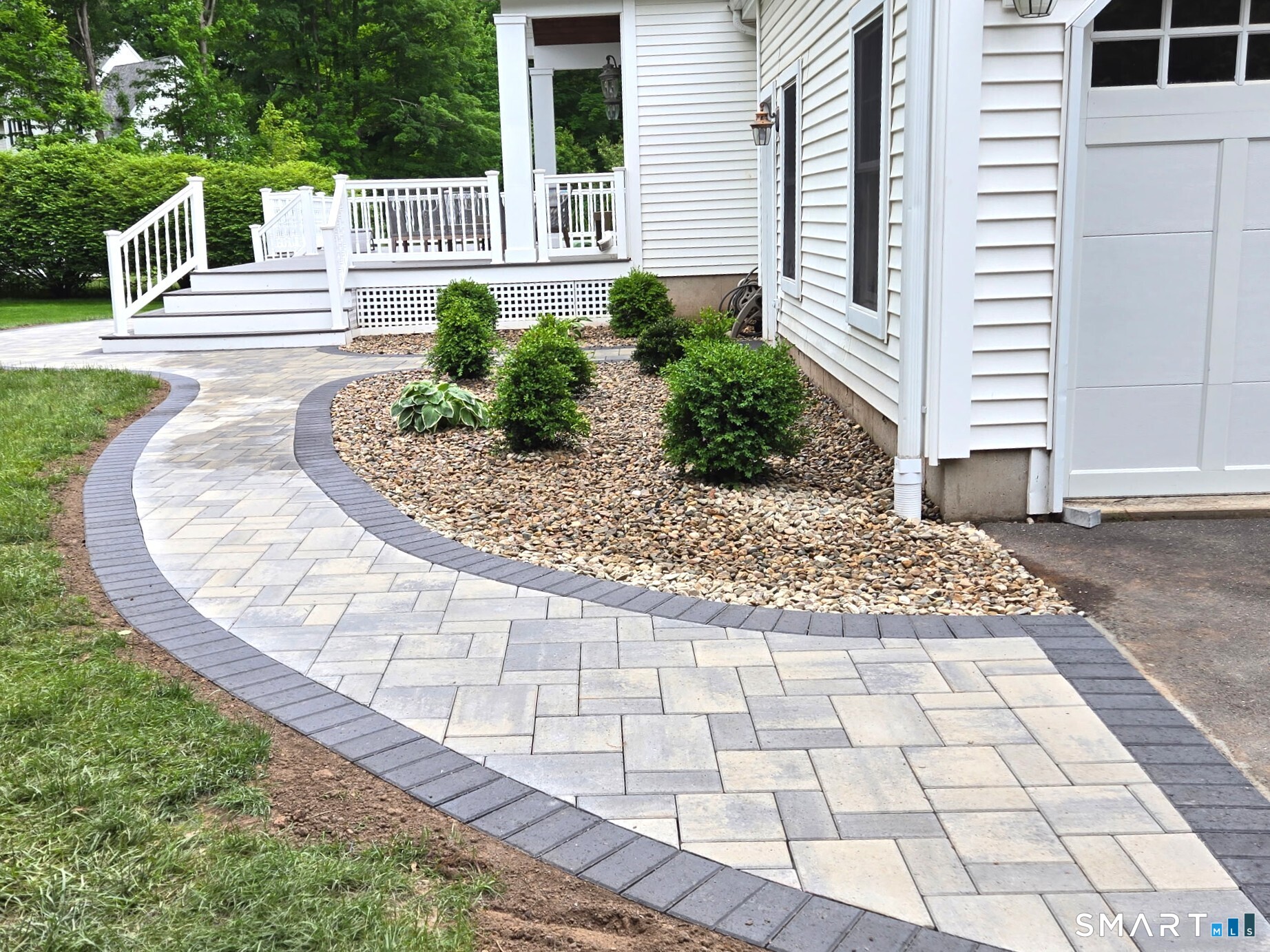 6 Sycamore Hills Road Avon, CT 06001 - Photo 3 of 9