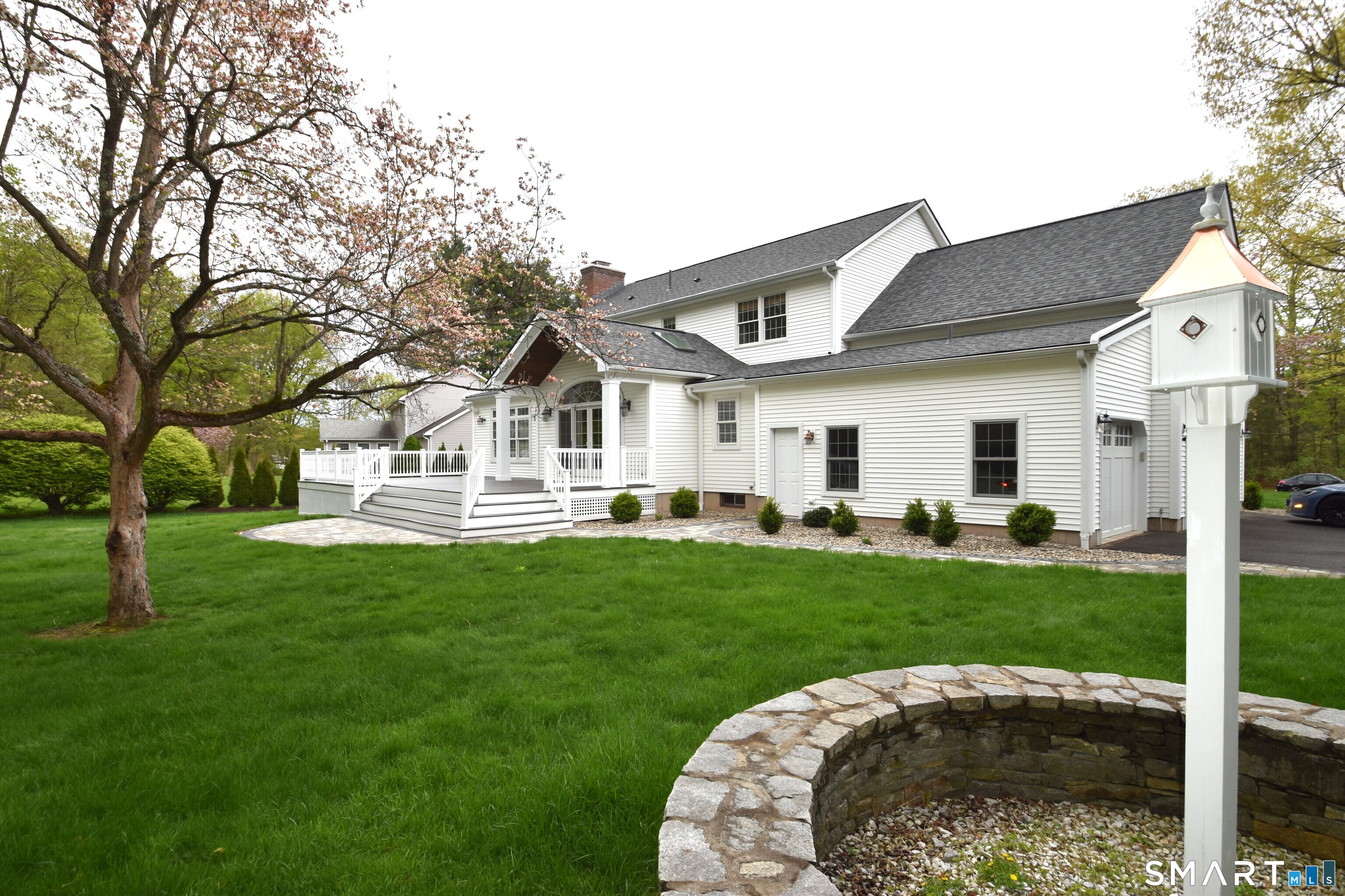 6 Sycamore Hills Road Avon, CT 06001 - Photo 8 of 9