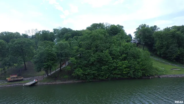 $165,000 | 178 Brentwood Circle, Dahinda, IL 61428