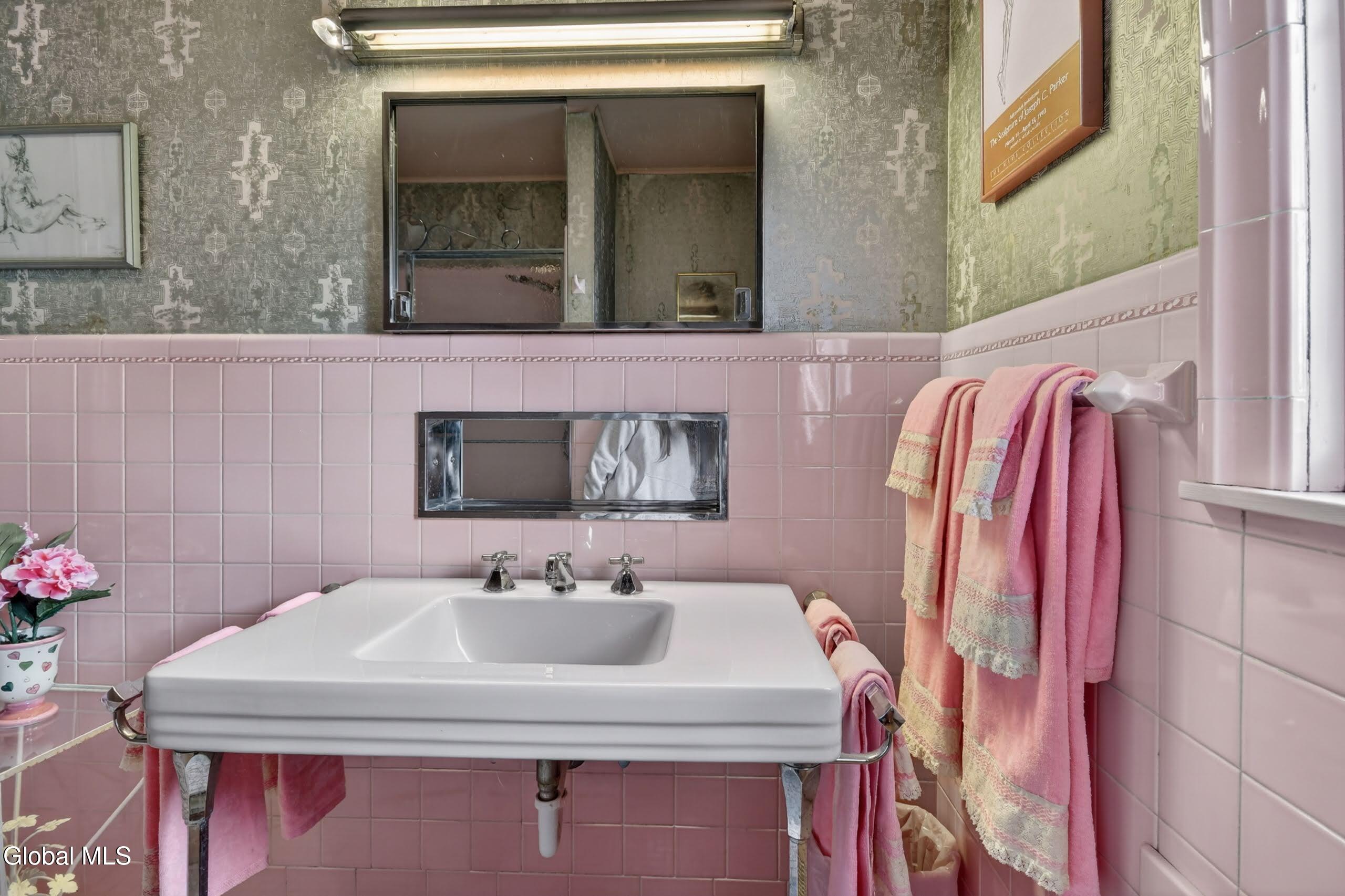 43 Coolidge Road Amsterdam, NY 12010 - Photo 48 of 60 43-72