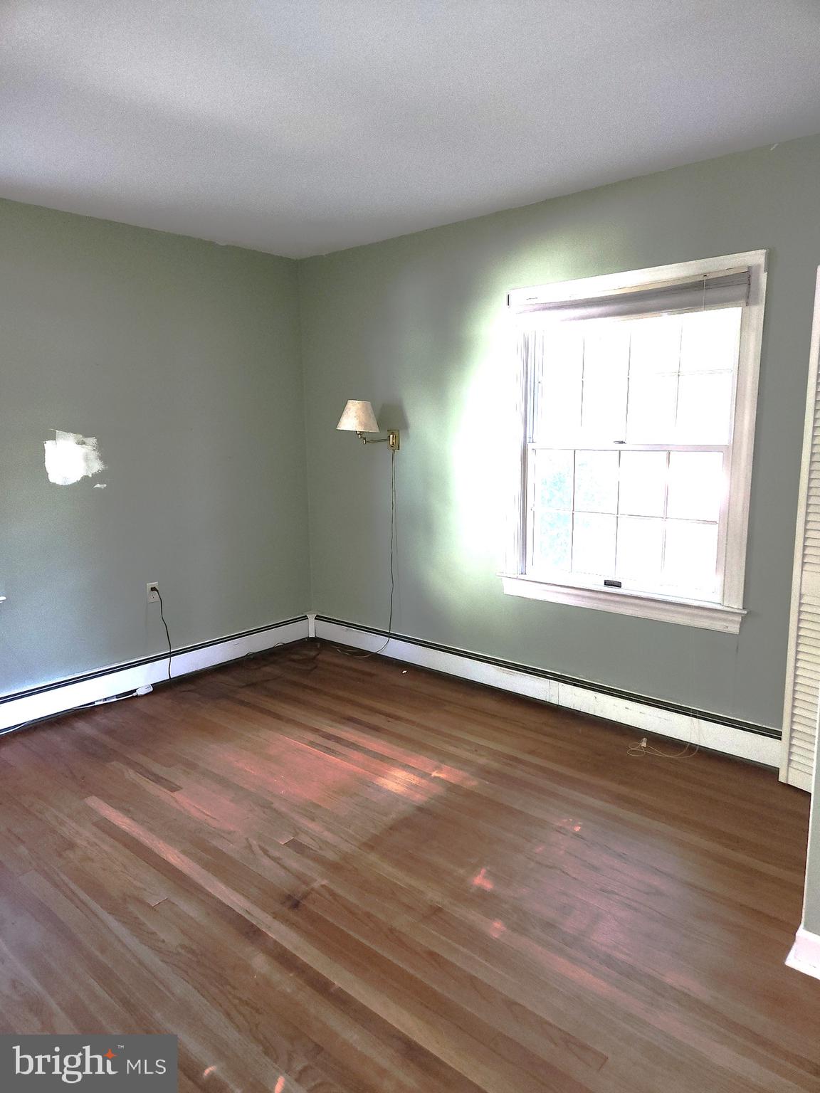 28538 Edgemere Road Easton, MD 21601 - Photo 16 of 27 Bedroom #1 on main floor 13'X10'