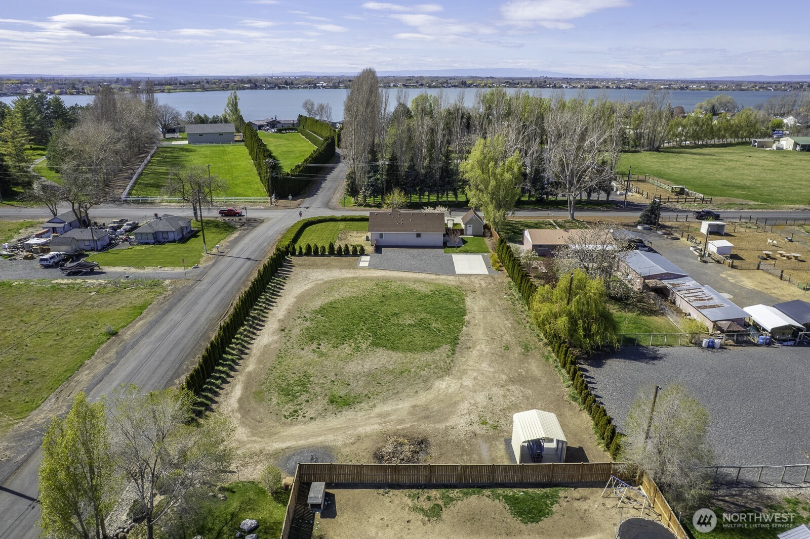 8052 Teal Road Northeast Moses Lake, WA 98837 - Photo 3 of 8