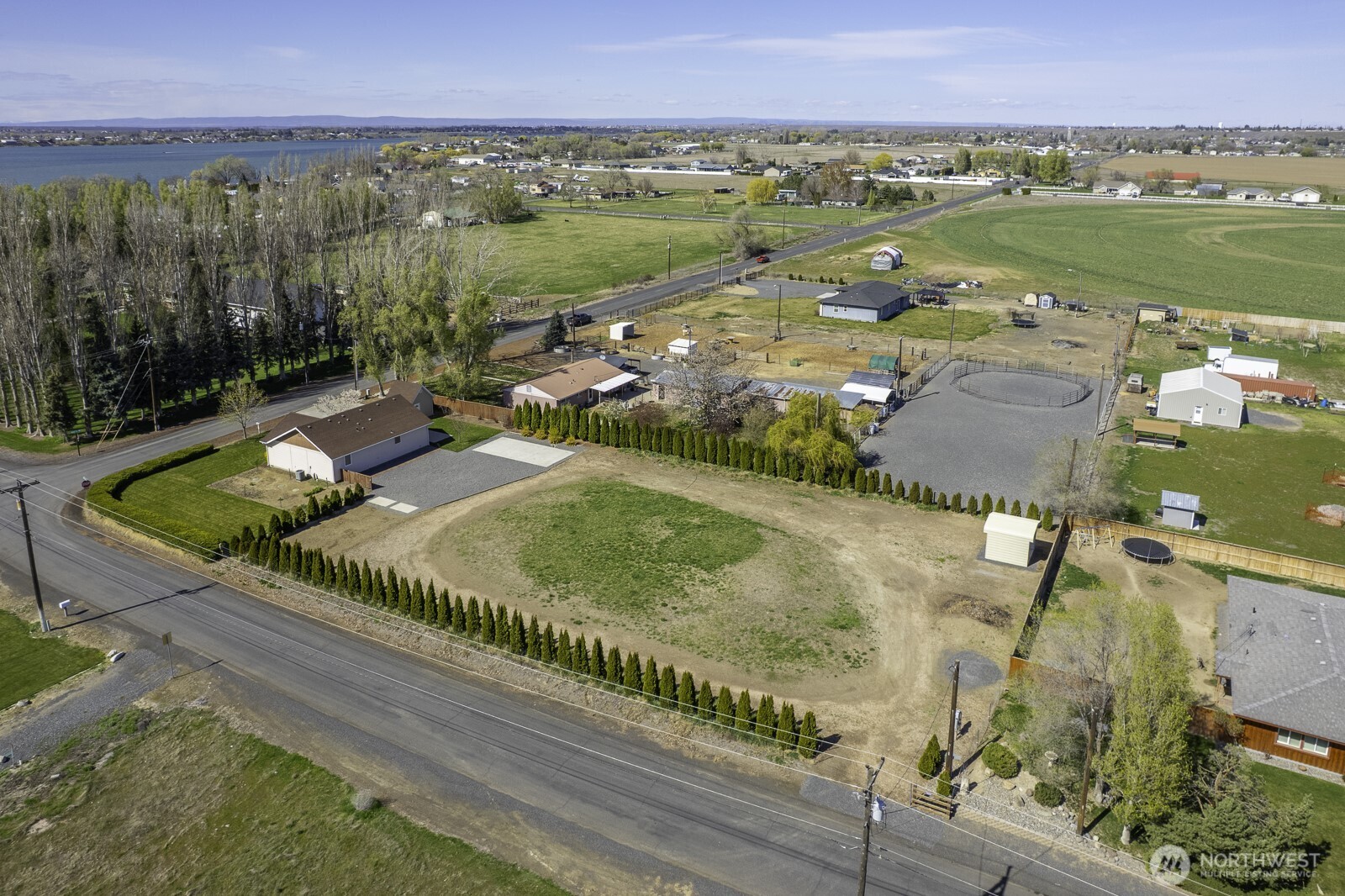 8052 Teal Road Northeast Moses Lake, WA 98837 - Photo 4 of 8