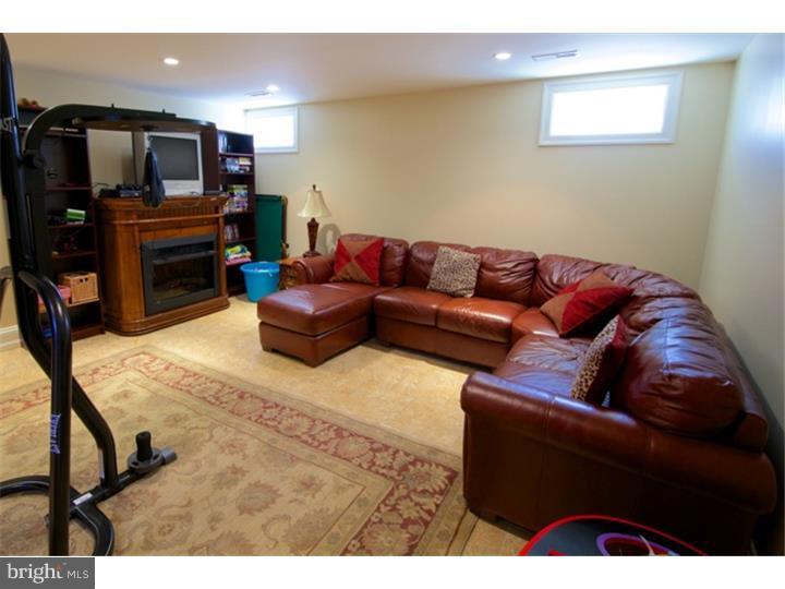 12 Tenby Road Havertown, PA 19083 - Photo 20 of 25