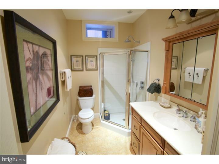 12 Tenby Road Havertown, PA 19083 - Photo 21 of 25