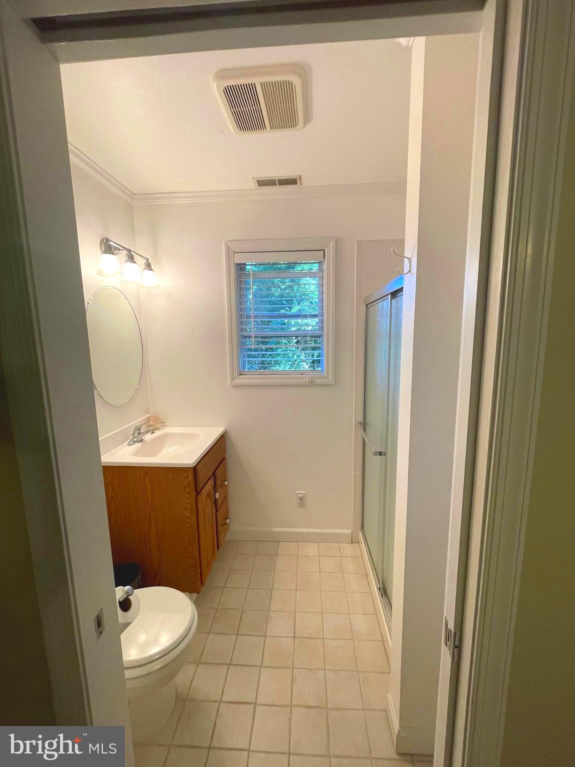 1453 Makefield Road Yardley, PA 19067 - Photo 28 of 46 Bedroom #3 Full bath
