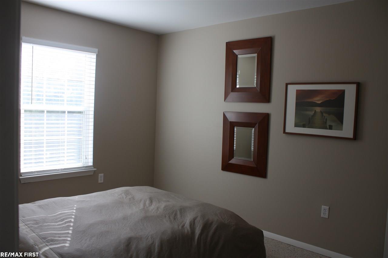 49041 Hawksburry Road Canton, MI 48188 - Photo 29 of 36