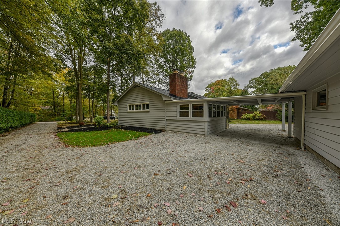 748 Fairwood Road New Franklin, OH 44319 - Photo 4 of 34