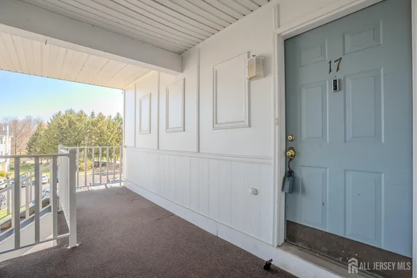 $360,000 | 17 Pembrook Avenue, North Brunswick, NJ 08902