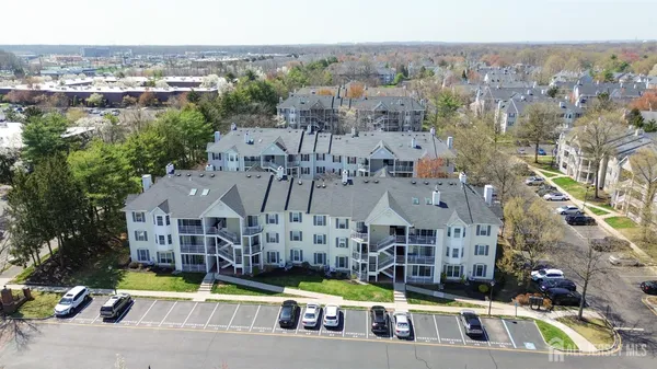$360,000 | 17 Pembrook Avenue, North Brunswick, NJ 08902