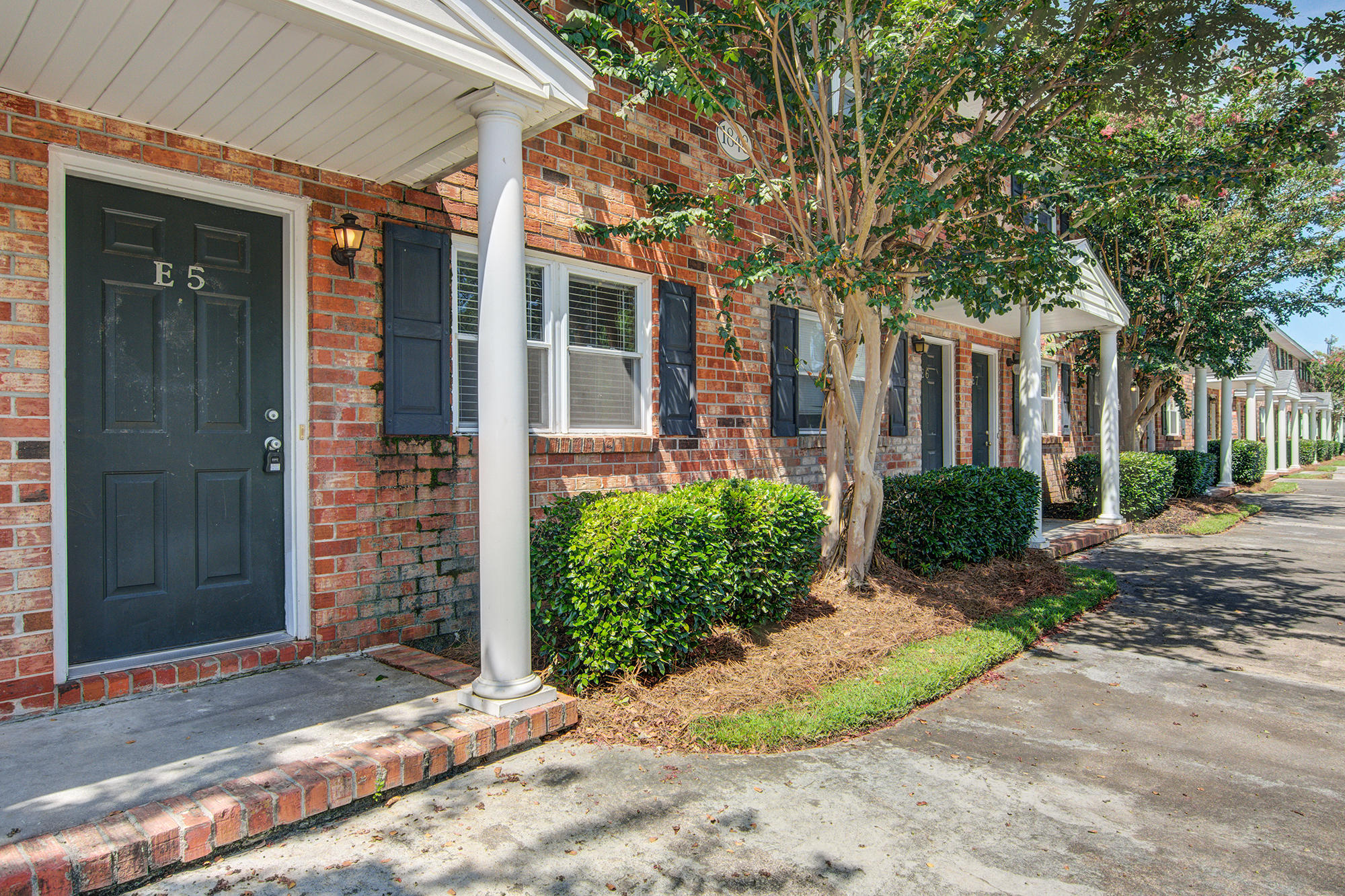 1848 Mepkin Road, Unit E 5 Charleston, SC 29407 - Photo 2 of 22 2