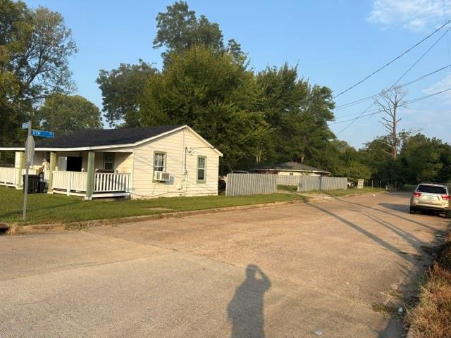 1102 Willow Glen River Road Alexandria, LA 71302 - Photo 2 of 8