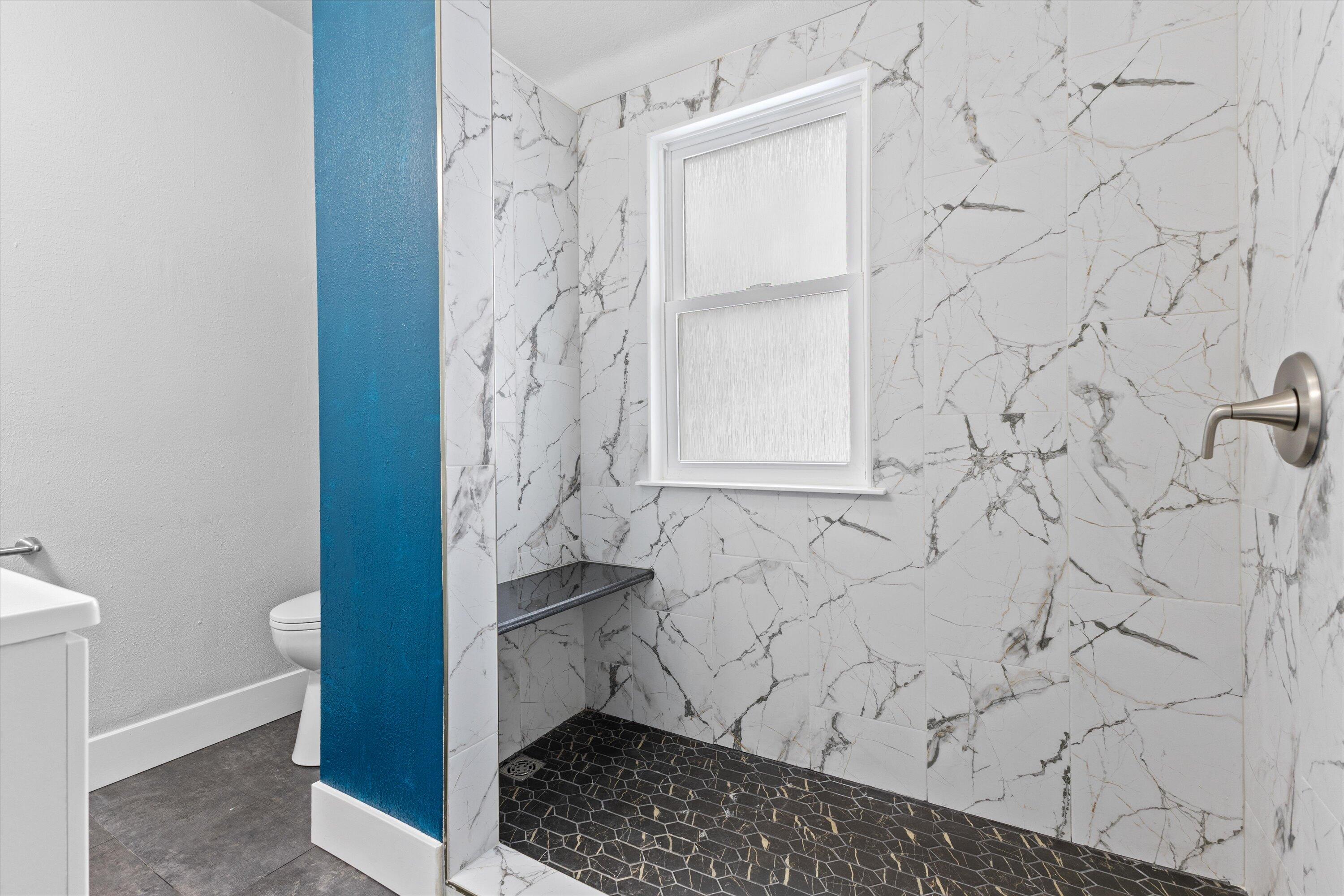 2602 West Port Sunlight Way Milwaukee, WI 53209 - Photo 28 of 44 21-IMG_8933