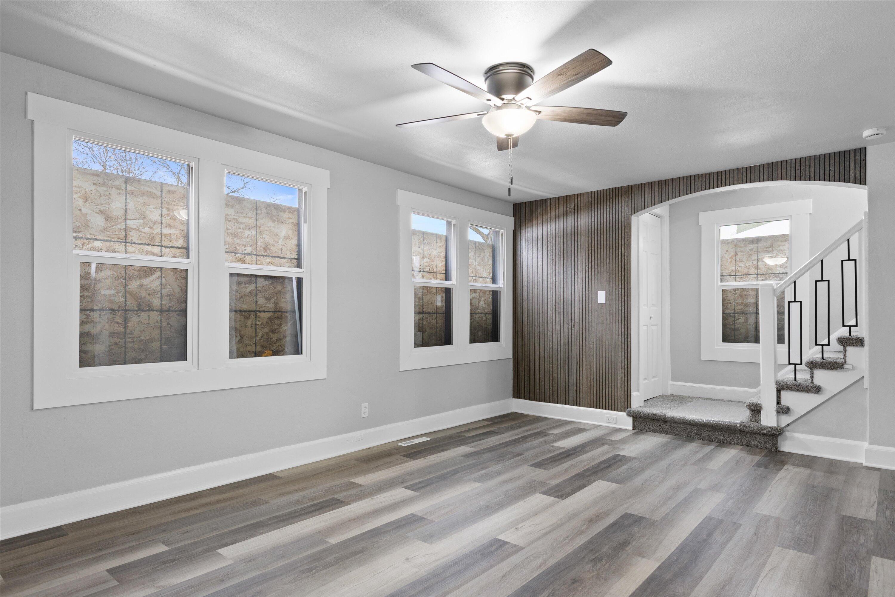 2602 West Port Sunlight Way Milwaukee, WI 53209 - Photo 8 of 44 27-IMG_9011