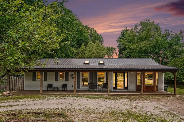 $290,000 | 1434 Locust Lake Road, Amelia, OH 45102