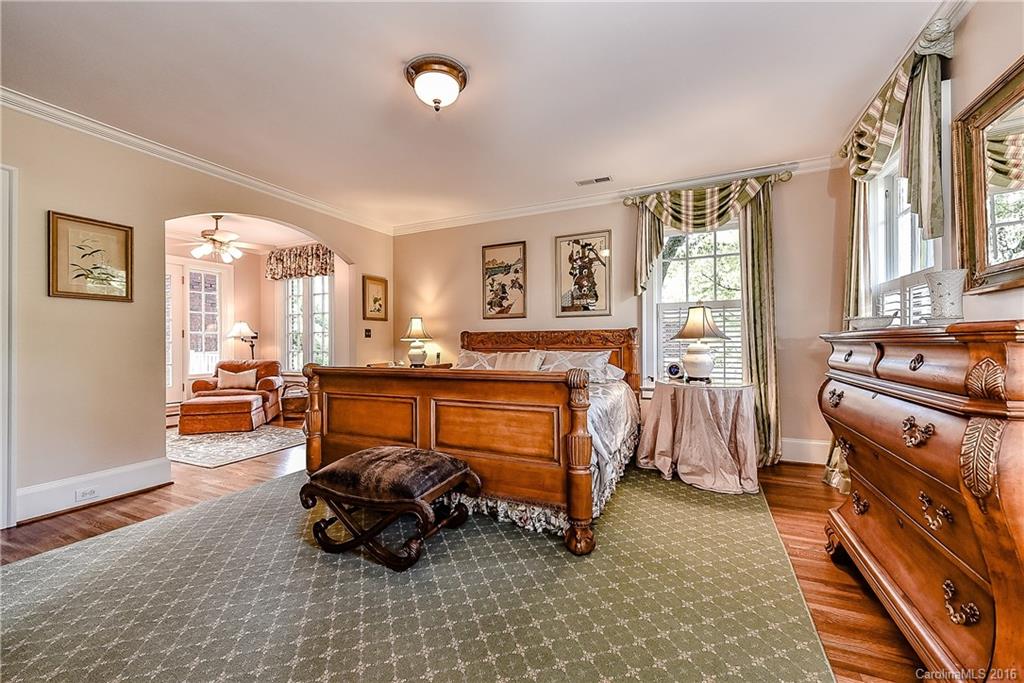 801 Queens Road Charlotte, NC 28207 - Photo 10 of 24 Gallery Image 10