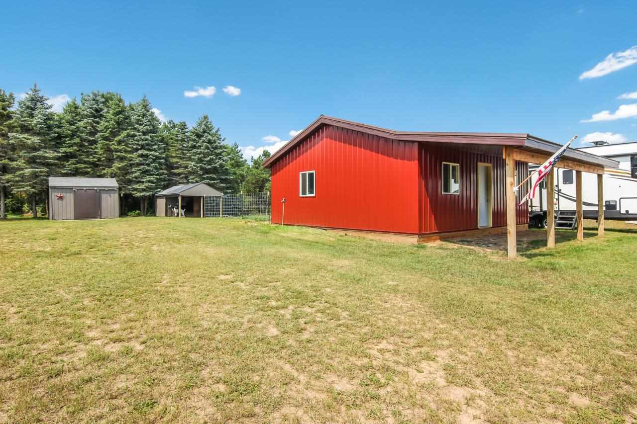 9729 North 11 Road Mesick, MI 49668 - Photo 24 of 36 1891471-23.JPG