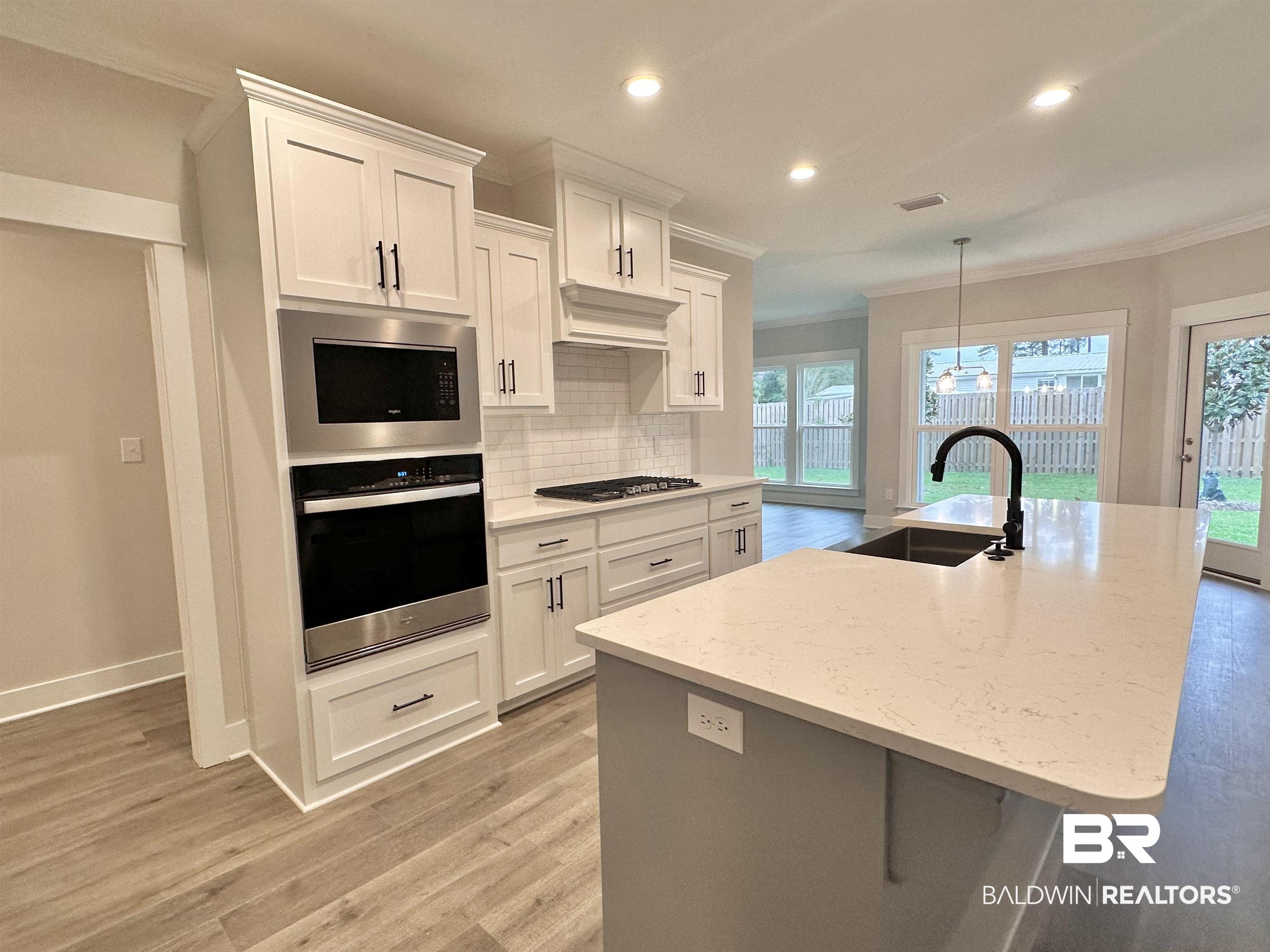 12218 Exbury Way Daphne, AL 36527 - Photo 9 of 38