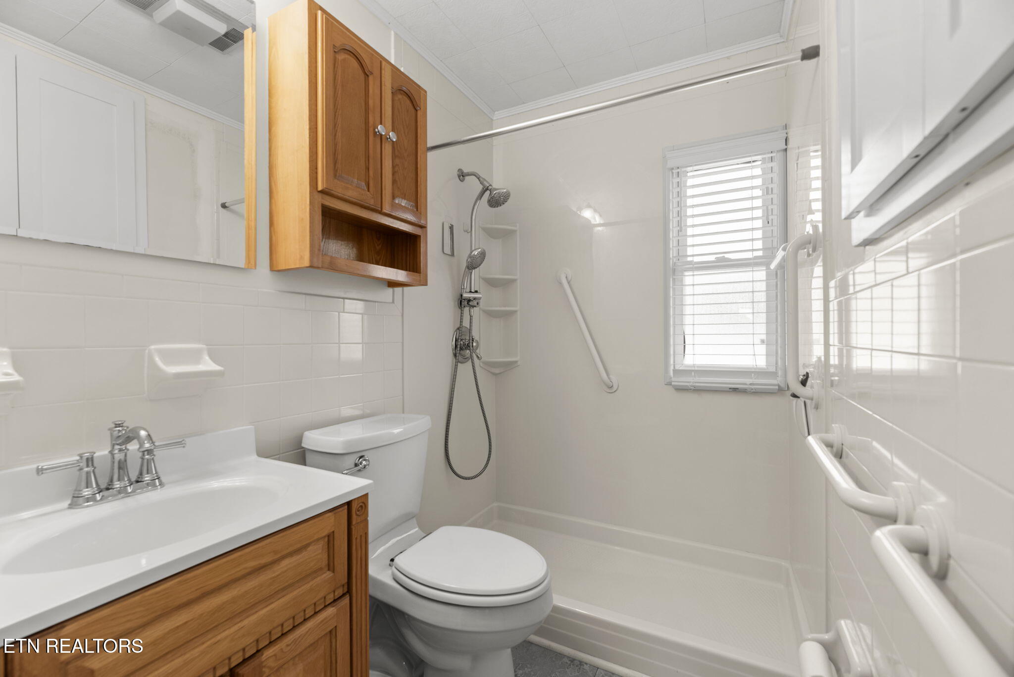 100 Upsal Road Oak Ridge, TN 37830 - Photo 15 of 28 15-web-or-mls-Upsal00 (46)