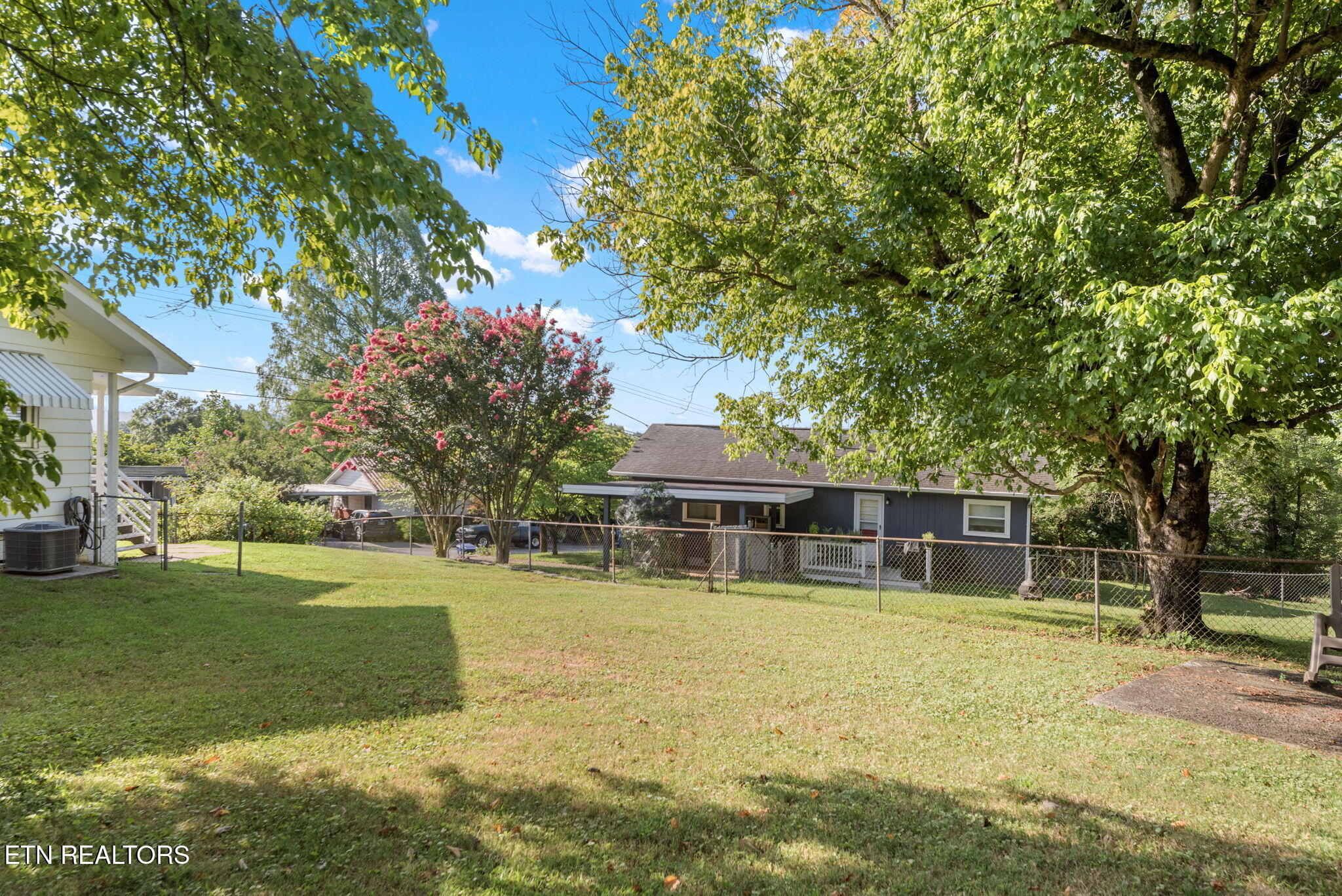 100 Upsal Road Oak Ridge, TN 37830 - Photo 24 of 28 24-web-or-mls-Upsal00 (73)